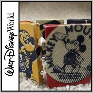Walt Disney World Stretch bracelet